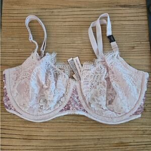 Victoria's Secret Dream Angels Wicked Pushup w/o Padding Lace Sequin Bra 32DDD
